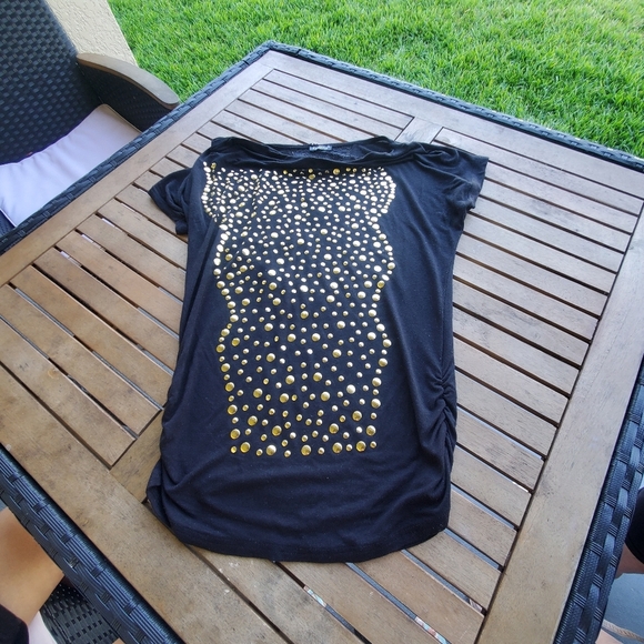 "Stylish Black T-Shirt with‎ Gold Studs Detail For Woman M Size - Picture 4 of 7